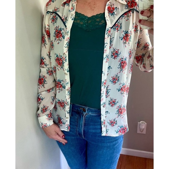 Women’s South Western Wrangler Style Floral Button Up Blouse/Top Size Medium - Picture 5 of 16